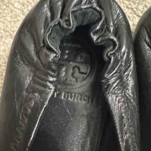Tory Burch Black Flats with Silver Logo - Picture 3 of 9